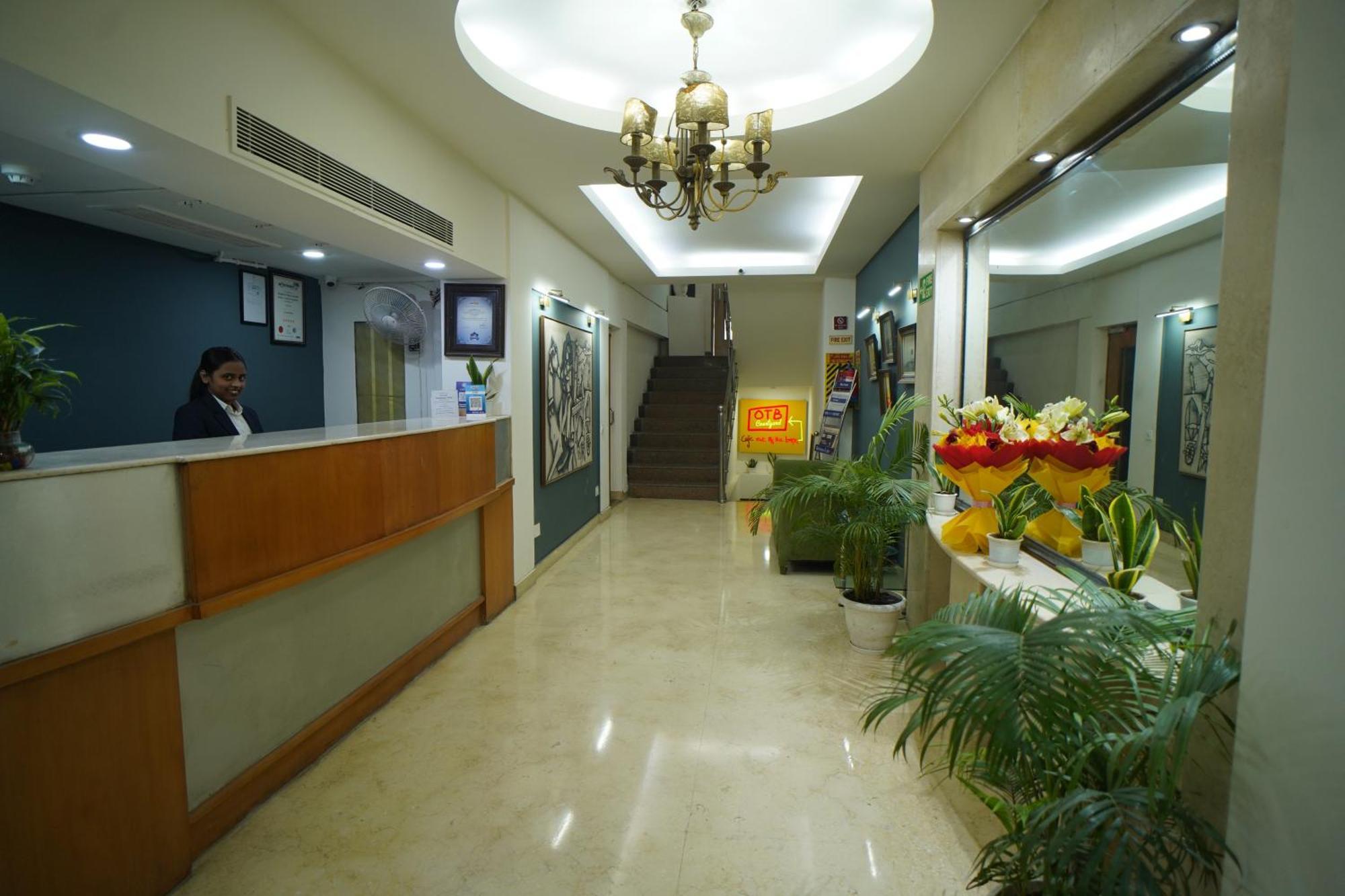 The Corus Hotel 3*